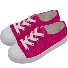 Magenta Pink Butterflies Pattern Kids  Low Top Canvas Sneakers by SpinnyChairDesigns