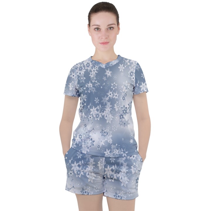 Faded Blue White Floral Print Women s Tee and Shorts Set