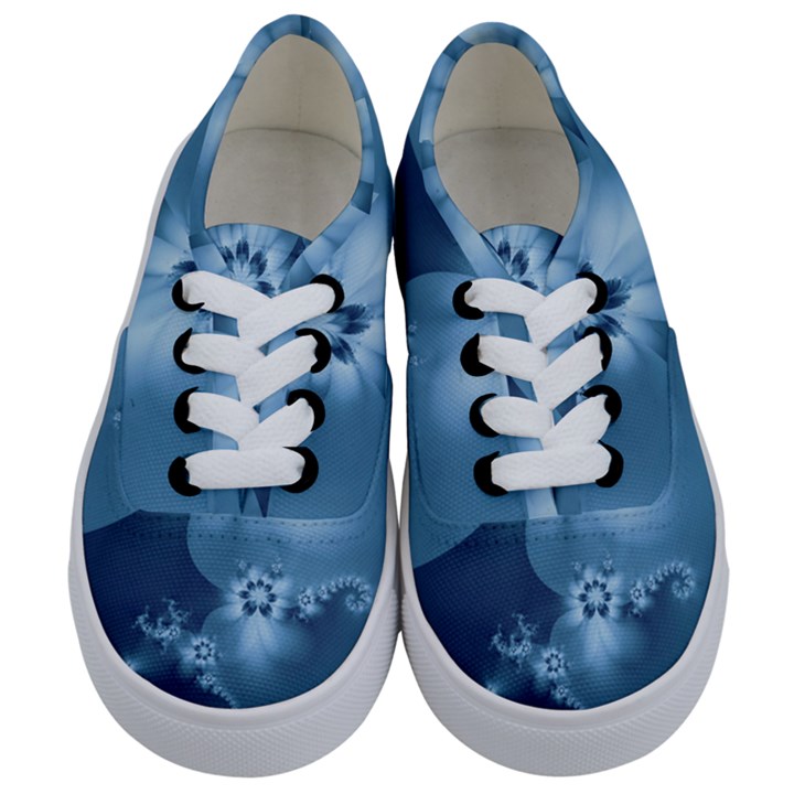 Steel Blue Flowers Kids  Classic Low Top Sneakers