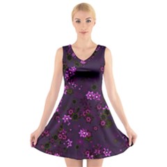 Purple Flowers V-Neck Sleeveless Dress