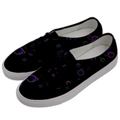 Bubble In Dark Men s Classic Low Top Sneakers