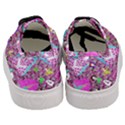 Blue Denim And Drawings Daisies Pink Women s Classic Low Top Sneakers View4