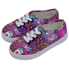 Blue Denim And Drawings Daisies Pink Kids  Classic Low Top Sneakers by snowwhitegirl