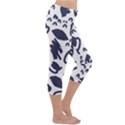 Orchard Leaves Capri Yoga Leggings View3