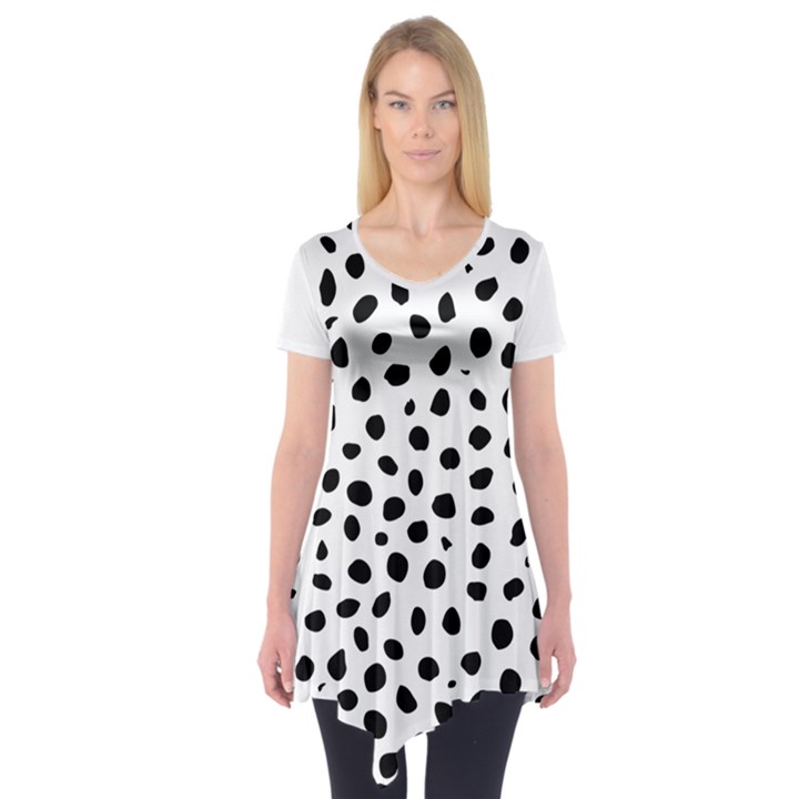  Black And White Seamless Cheetah Spots Short Sleeve Tunic 