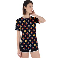 Geometric Diamond Tile Perpetual Short Sleeve T-shirt