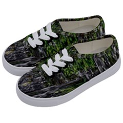 Green Glitter Squre Kids  Classic Low Top Sneakers