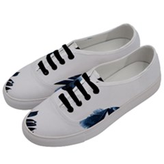 Blue Banana Leaves Men s Classic Low Top Sneakers