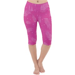 Abstract Summer Pink Pattern Lightweight Velour Cropped Yoga Leggings