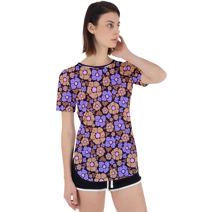 Nostalgic flowers Perpetual Short Sleeve T-Shirt