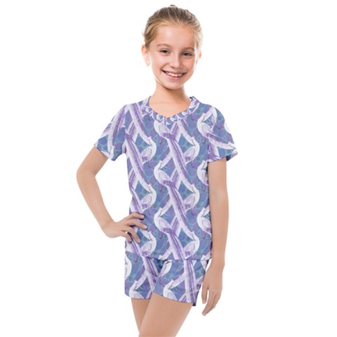 White Peacocks Kids  Mesh Tee And Shorts Set by marynarts