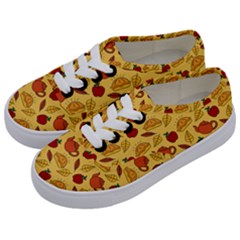 Apple Pie Pattern Kids  Classic Low Top Sneakers by designsbymallika