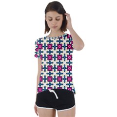 Geometric Short Sleeve Foldover Tee