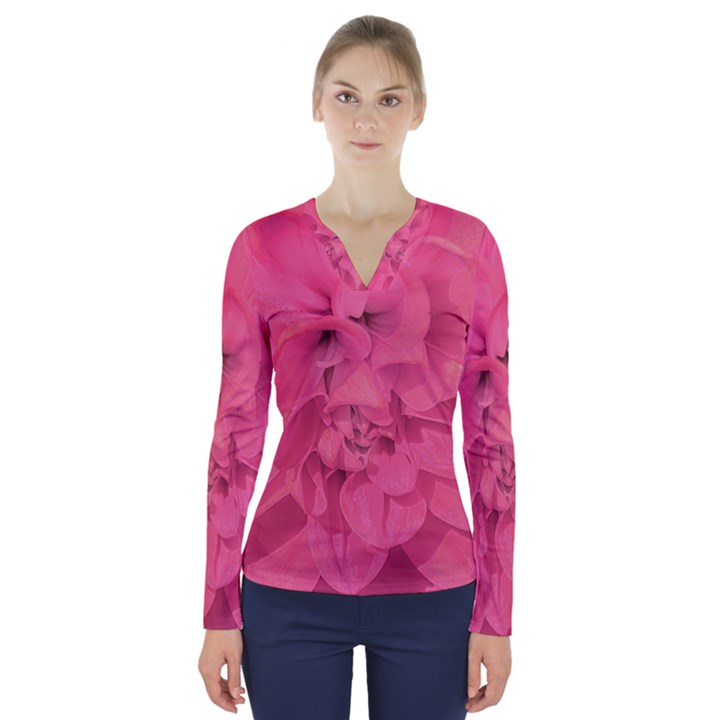 Beauty Pink Rose Detail Photo V-Neck Long Sleeve Top