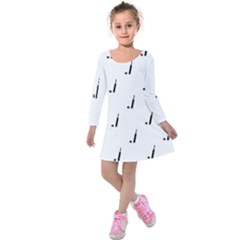 Black And White Cricket Sport Motif Print Pattern Kids  Long Sleeve Velvet Dress by dflcprintsclothing