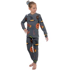 Halloween Themed Seamless Repeat Pattern Kids  Long Sleeve Set  by KentuckyClothing