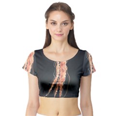 Photo Méduse Short Sleeve Crop Top by kcreatif