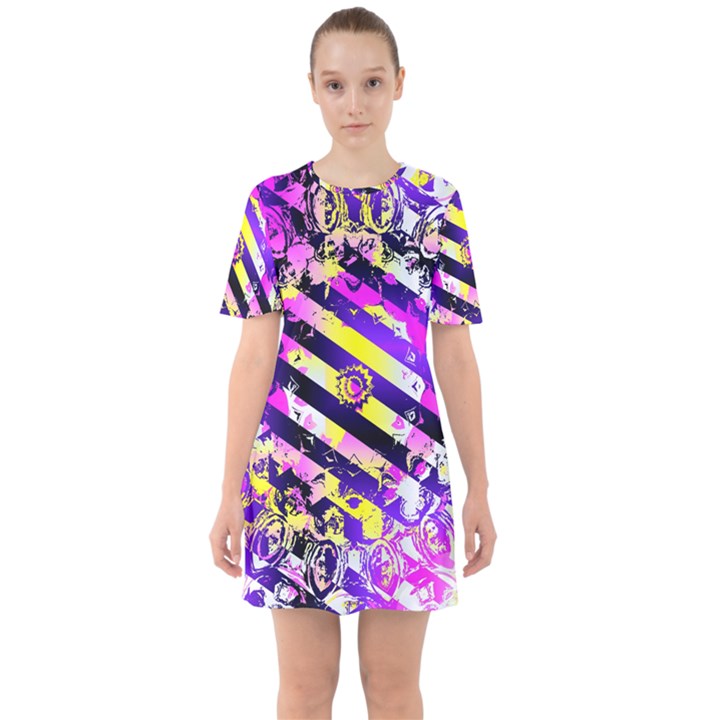 Pop Punk Mandala Sixties Short Sleeve Mini Dress