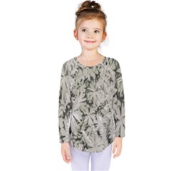 Pale Tropical Floral Print Pattern Kids  Long Sleeve Tee