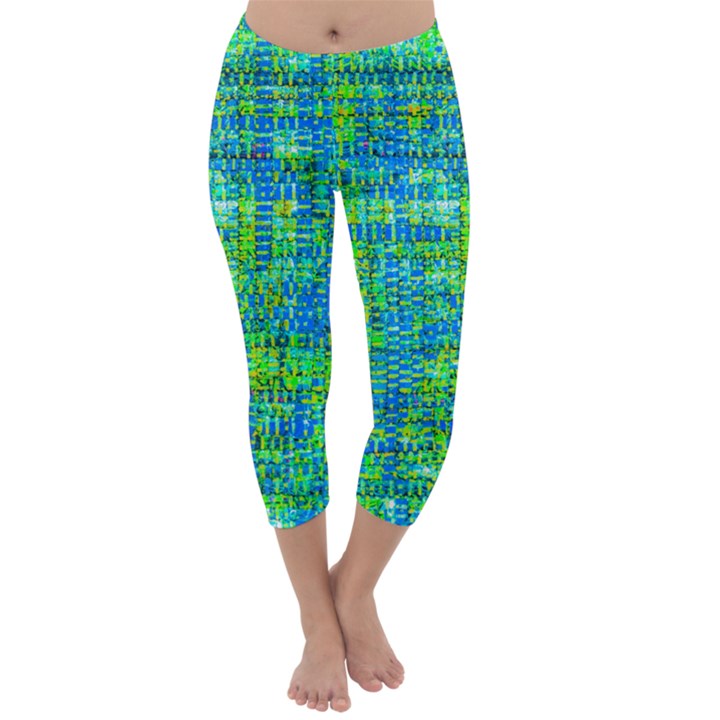 Mosaic Tapestry Capri Winter Leggings 