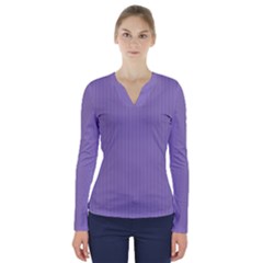 Bougain Villea Purple & Black - V-neck Long Sleeve Top by FashionLane