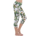 Summer flowers Capri Yoga Leggings View3