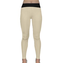 Dutch White - Classic Yoga Leggings by FashionLane