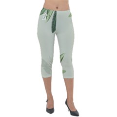 Banana Pattern Plant Lightweight Velour Capri Leggings 