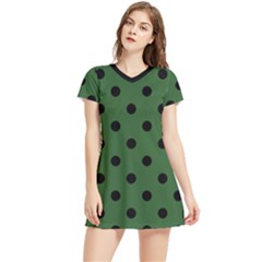 Large Black Polka Dots On Basil Green - Women s Sports Skirt