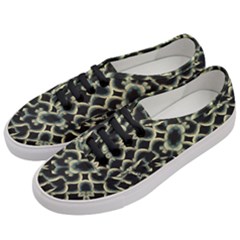 Dark Interlace Motif Mosaic Pattern Women s Classic Low Top Sneakers