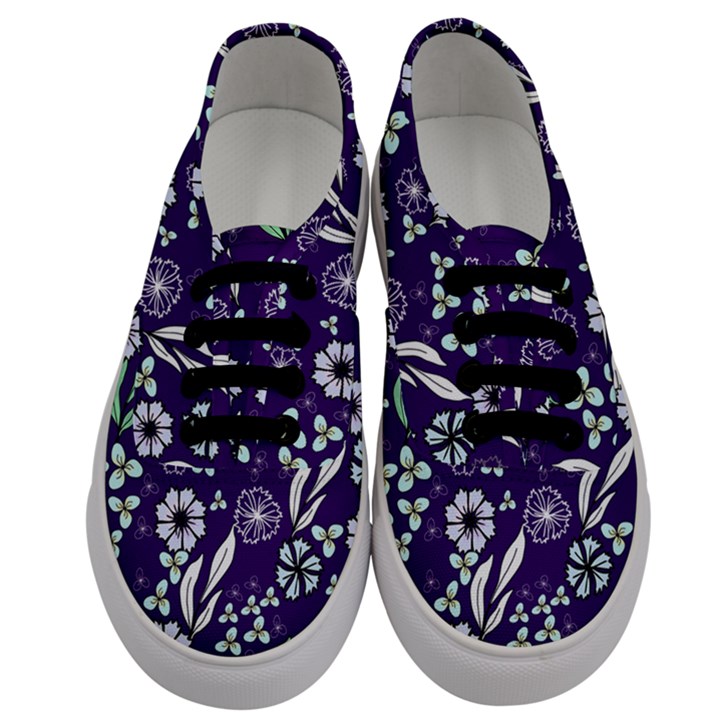 Floral blue pattern  Men s Classic Low Top Sneakers