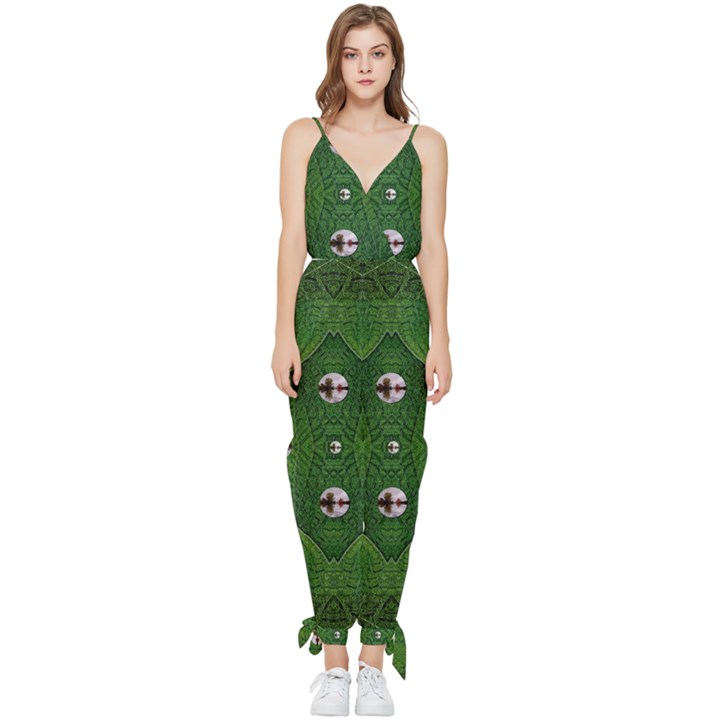 one Island in a safe environment of eternity green Sleeveless Tie Ankle Jumpsuit