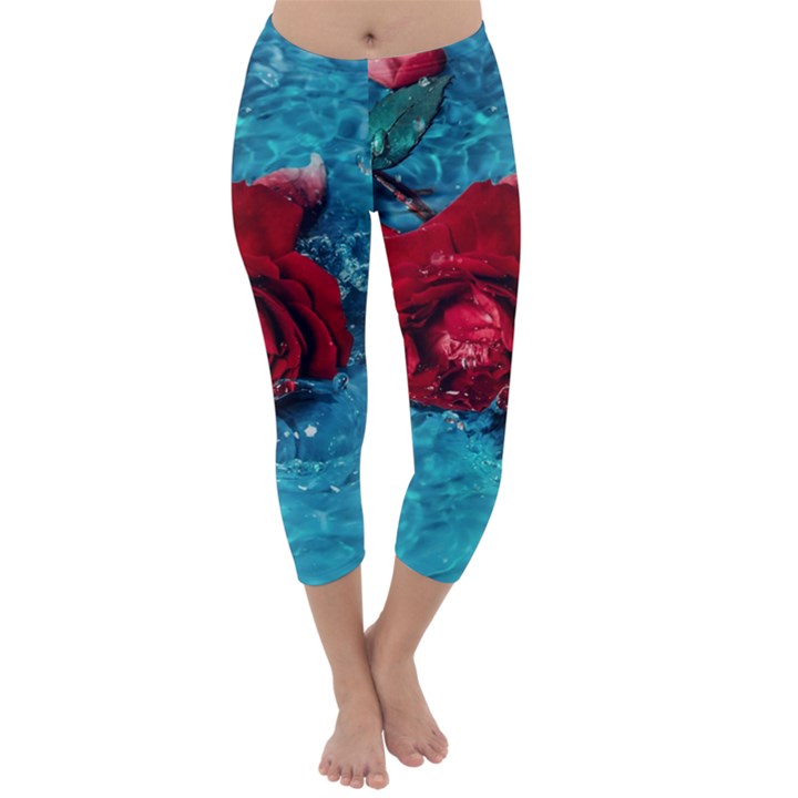 Red Roses In Water Capri Winter Leggings 