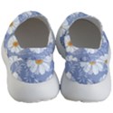 Chamomile flower Men s Lightweight Slip Ons View4