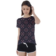 Dark Seamless Gemoetric Print Mosaic Short Sleeve Foldover Tee