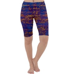 Majestic Purple And Gold Design Cropped Leggings 