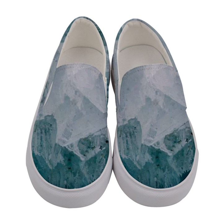 Blue green waves Women s Canvas Slip Ons