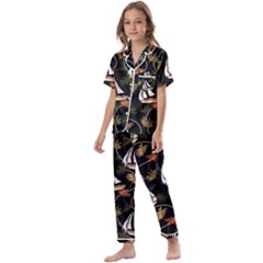 Beautiful Ships Pattern Kids  Satin Short Sleeve Pajamas Set