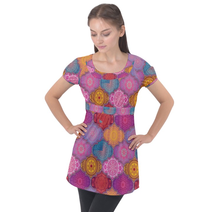 Vintage Love Mandala Puff Sleeve Tunic Top