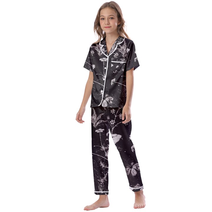 Dark Floral Artwork Kids  Satin Short Sleeve Pajamas Set