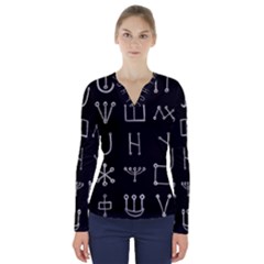 Heinrich Cornelius Agrippa Of Occult Philosophy 1651 Malachim Alphabet Collected Inverted Square V-neck Long Sleeve Top by WetdryvacsLair