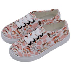 Menaki Cat Pattern Kids  Classic Low Top Sneakers by designsbymallika