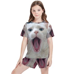 Wow Kitty Cat From Fonebook Kids  Tee And Sports Shorts Set