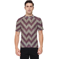 Vintage Grunge Geometric Chevron Pattern Men s Short Sleeve Rash Guard