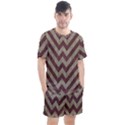 Vintage Grunge Geometric Chevron Pattern Men s Mesh Tee and Shorts Set View1