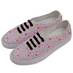 Kawaii Cupcake  Men s Classic Low Top Sneakers