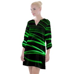 Green Light Painting Zig-zag Open Neck Shift Dress