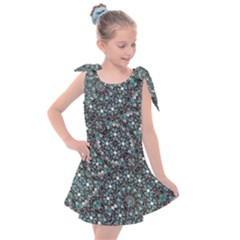 Intricate Texture Ornate Camouflage Pattern Kids  Tie Up Tunic Dress