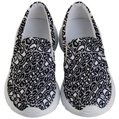 Interlace Black And White Pattern Kids Lightweight Slip Ons