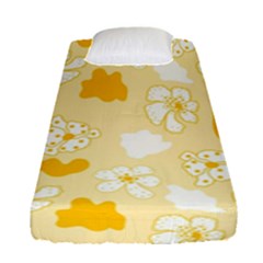 Abstract Daisy Fitted Sheet (single Size) by Eskimos